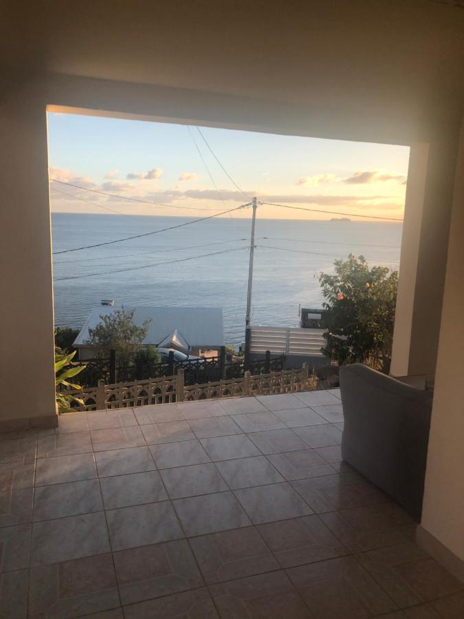 Appartement Vue Mer, Case Pilote Экстерьер фото