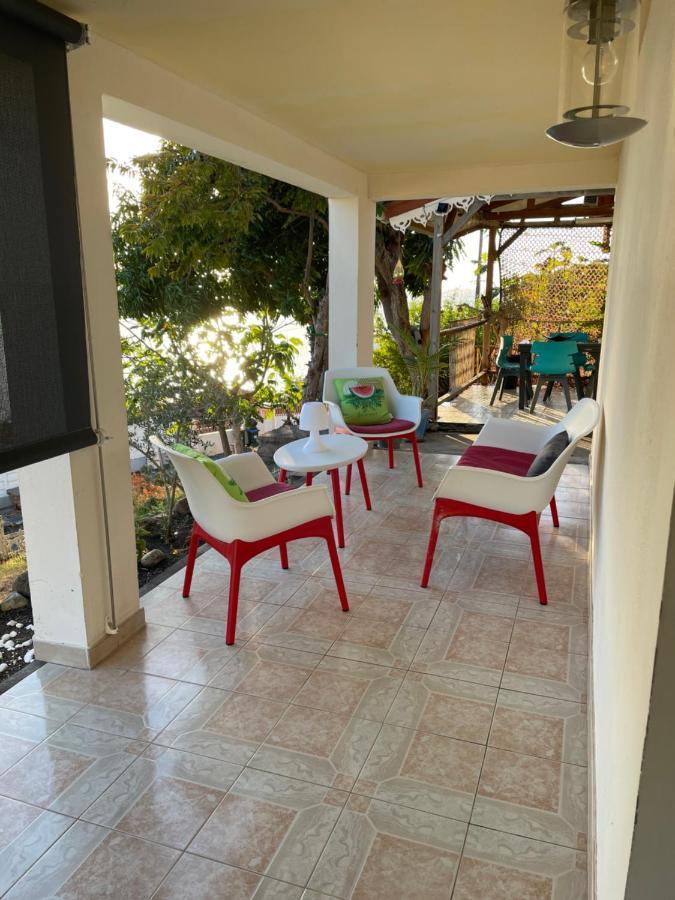 Appartement Vue Mer, Case Pilote Экстерьер фото