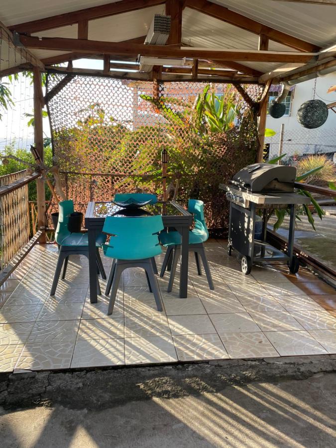 Appartement Vue Mer, Case Pilote Экстерьер фото