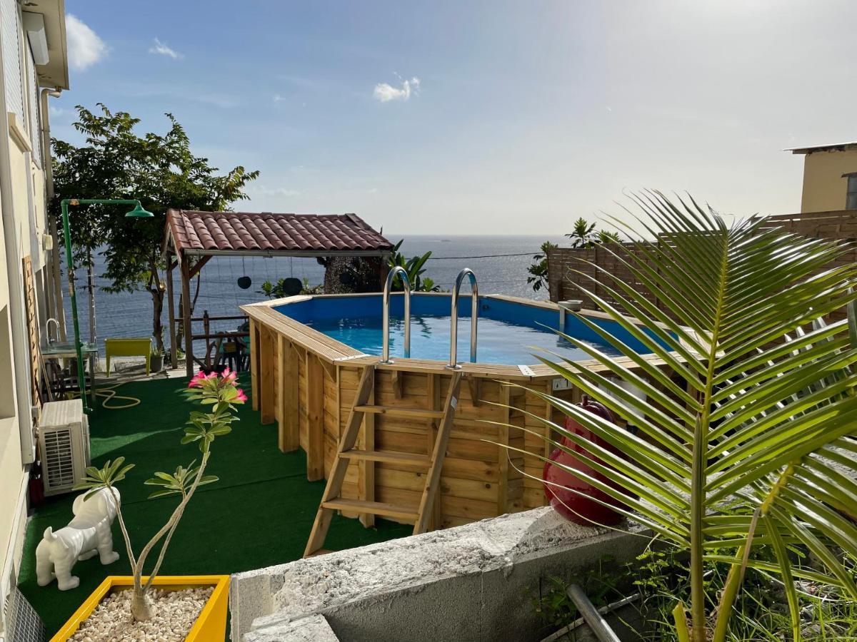 Appartement Vue Mer, Case Pilote Экстерьер фото